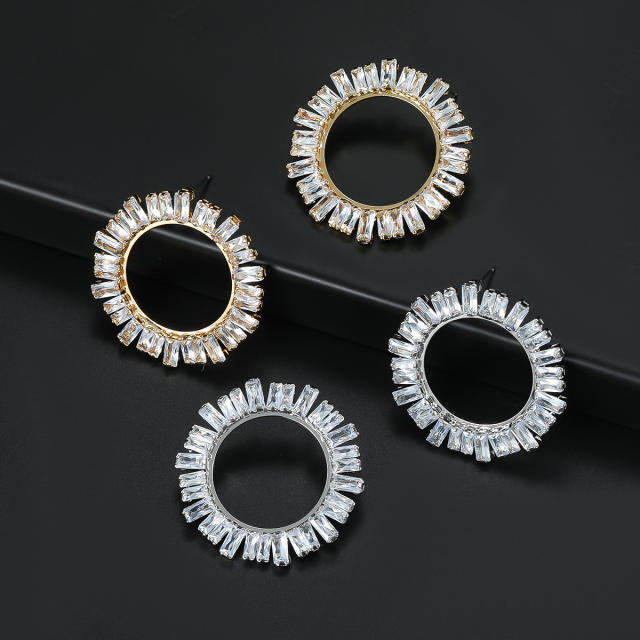 Super shiny pave setting cubic zircon circle women earrings