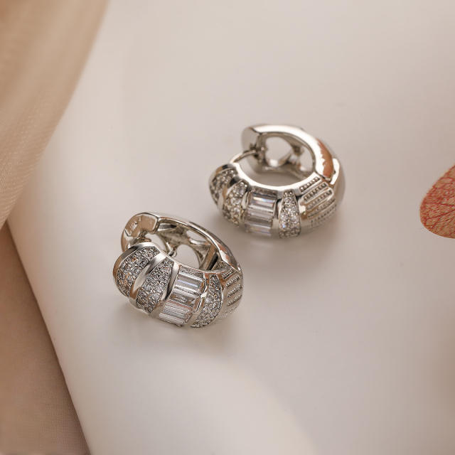 18KG chunky cubic zircon setting copper huggie earrings