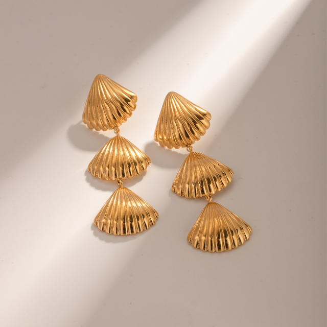 18KG ocean series shell design stainless steel earrings