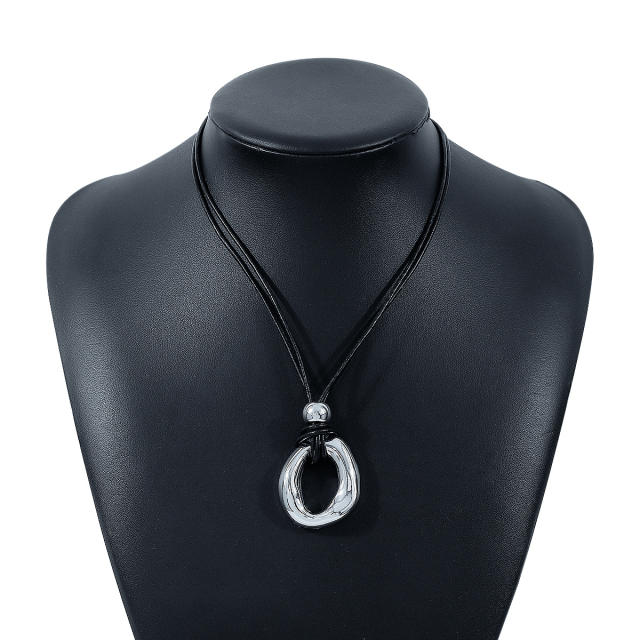 Y2K super cool geometric circle pendant PU leather choker necklace