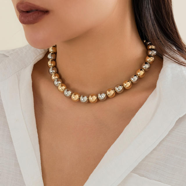 Personality chunky ball bead choker necklace
