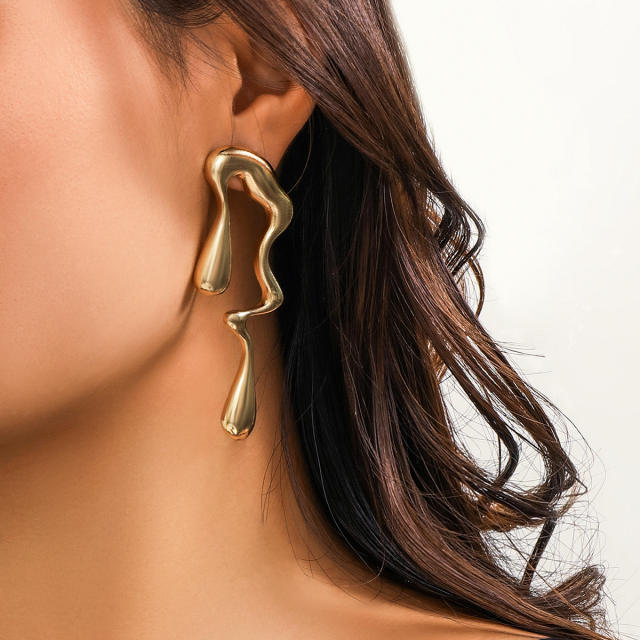Hiphop chunky lava design women earrings