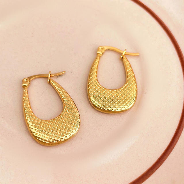 Personality checkered pattern U shape stainless steel earrings