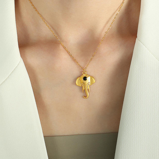 18KG animal series dainty elephant pendant stainless steel necklace