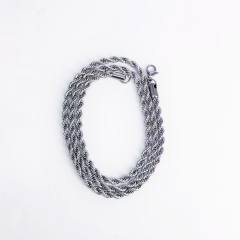 Chunky hiphop heart initial letter charm cuban link chain pendant