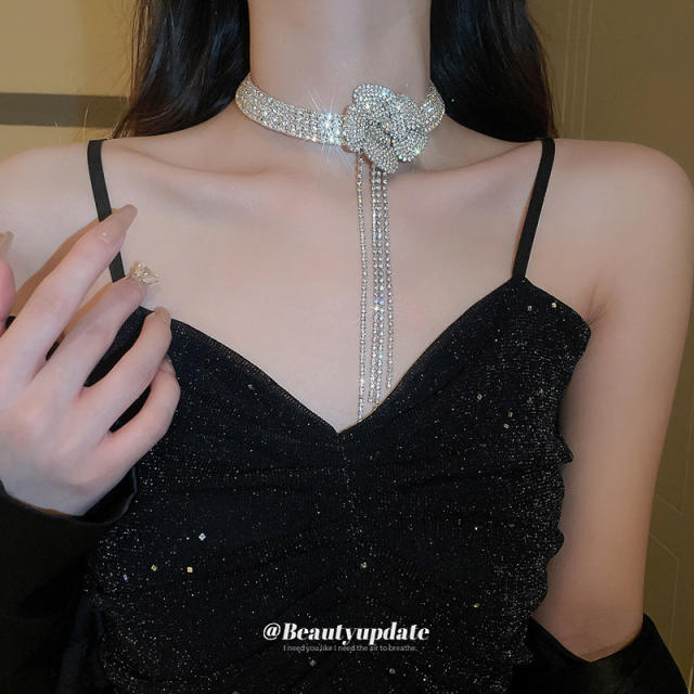 Delicate diamond flower chain tassel women choker necklace