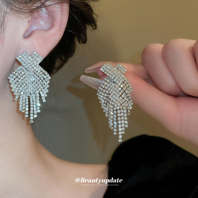 925 needle luxury pave setting diamond tassel earrings