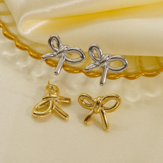 Hot sale sweet hollow out bow stainless steel studs earrings