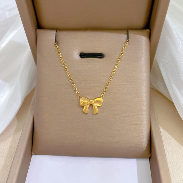 Dainty bow stainless steel necklace