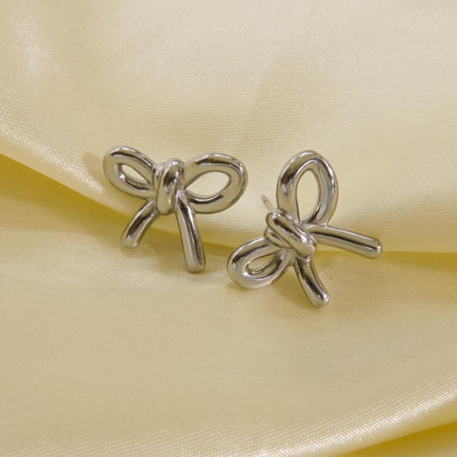 Hot sale sweet hollow out bow stainless steel studs earrings