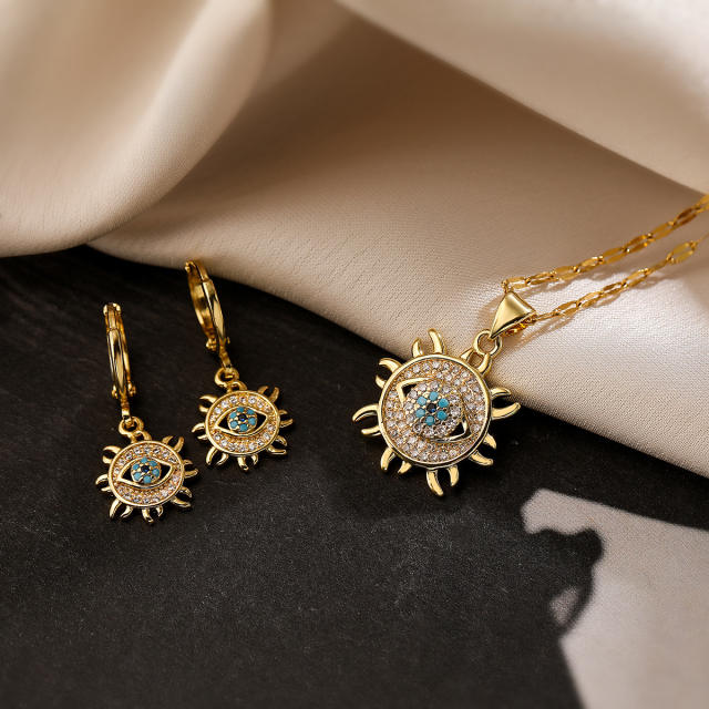 Personality diamond evil eye sun shape pendant gold plated copper necklace set