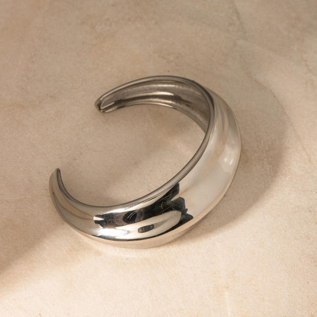 Chunky silver color stainless steel cuff bangle