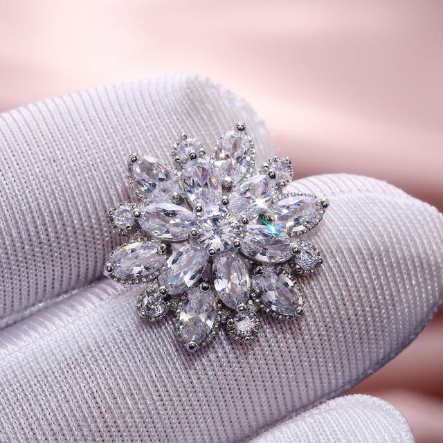 Luxury full cubic zircon flower shape copper studs earrings