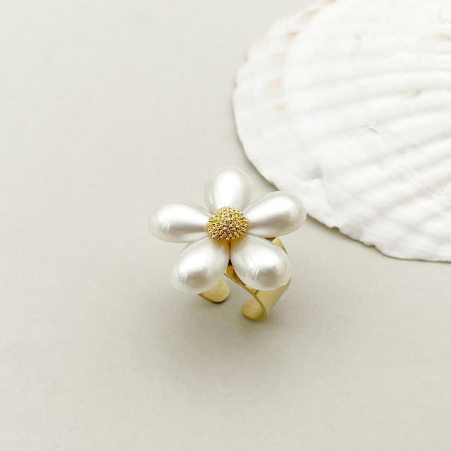 Romantic pearl flower chunky stainless steel finger rings