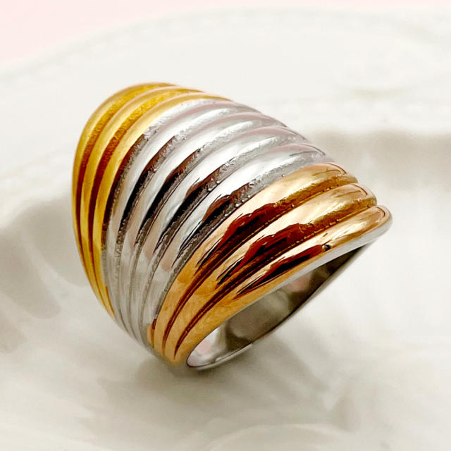 Chunky mix color sprial pattern stainless steel finger rings