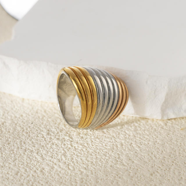 Chunky mix color sprial pattern stainless steel finger rings