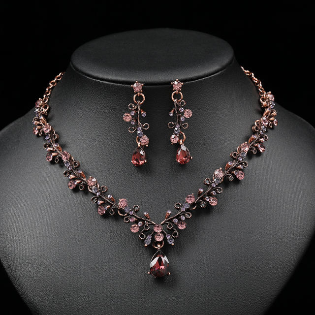 Vintage baroque rose red black color rhinestone necklace set
