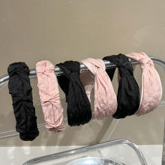 Spring sweet pink black knotted headband