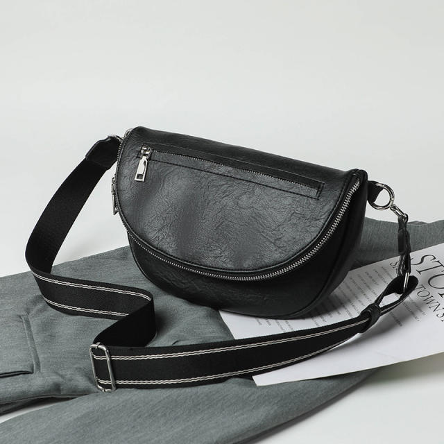 Large capacity pu leather women crossbody bag funny pack