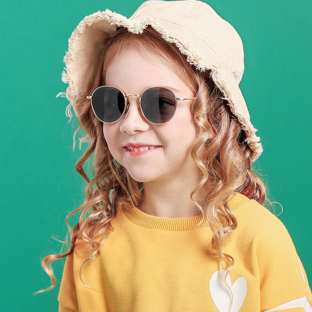 Vintage metal frame sunglasses for kids