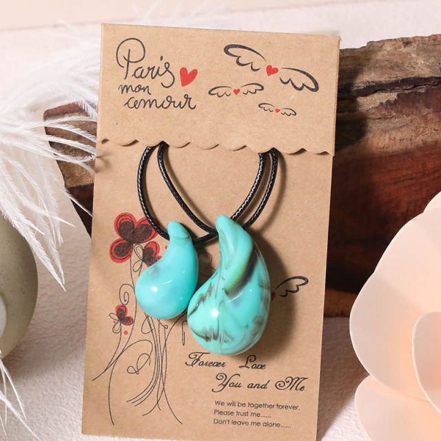 Hot sale wax rope resin water drop pendant necklace set for couples family