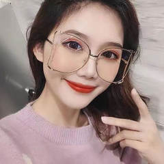 Oversized pearl bead women sunglasses