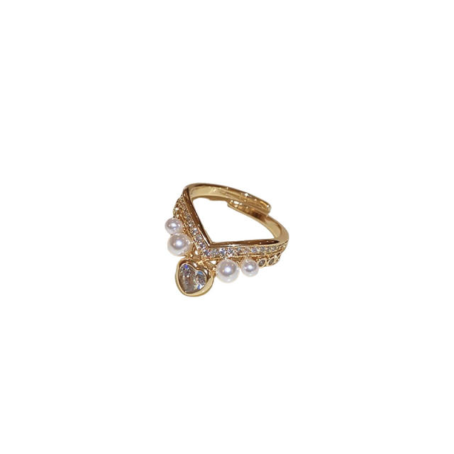 Real gold palted v shape diamond pearl finger rings