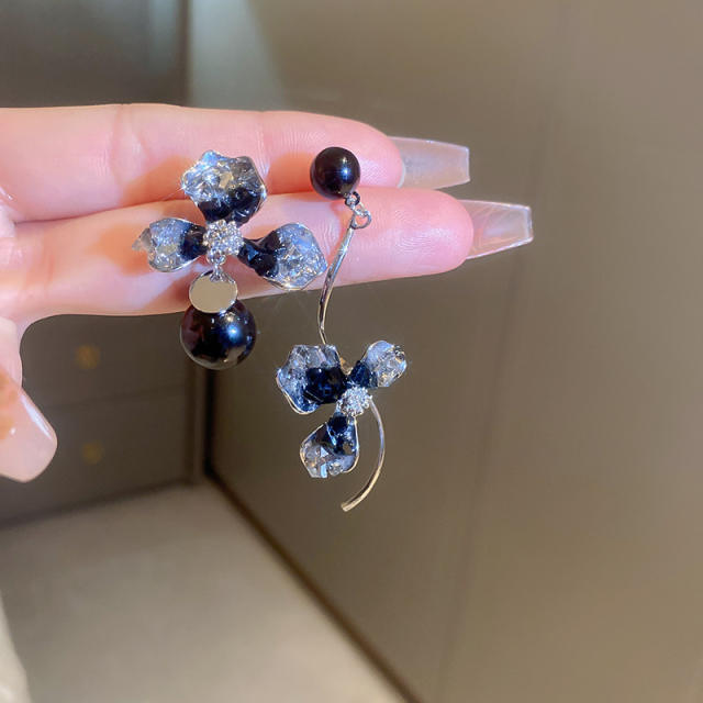 925 needle luxury light blue color shiny flower dangle earrings