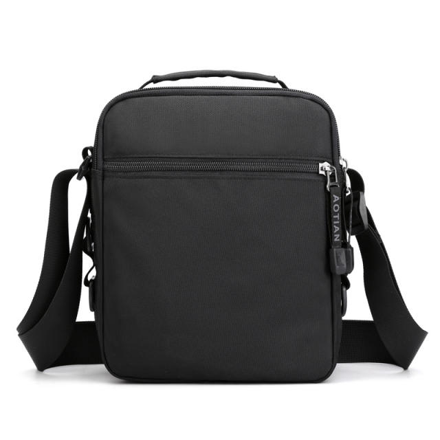 Korean fashion plain color small bag crossbody bag for men
