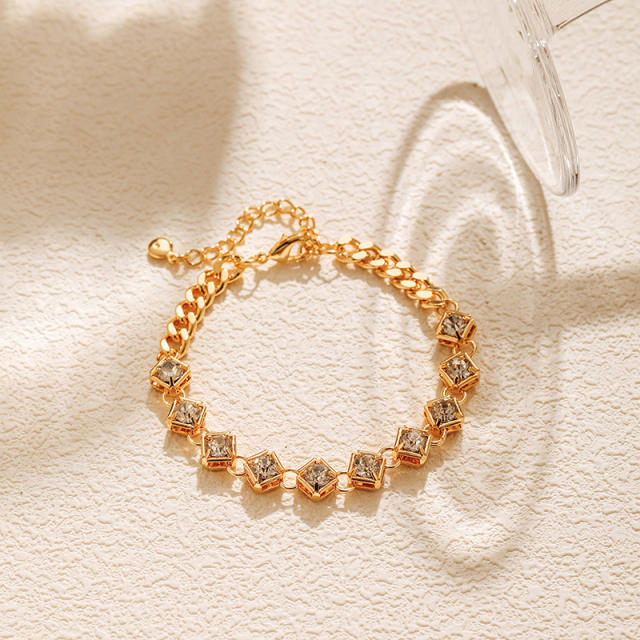 Luxury 18KG copper cubic zircon chain bracelet