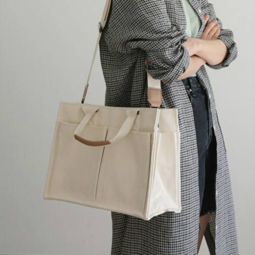 Large capacity canvas tote bag for women