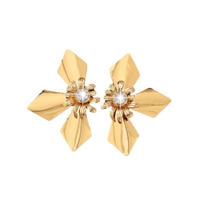 Chunky gold silver color metal flower earrings
