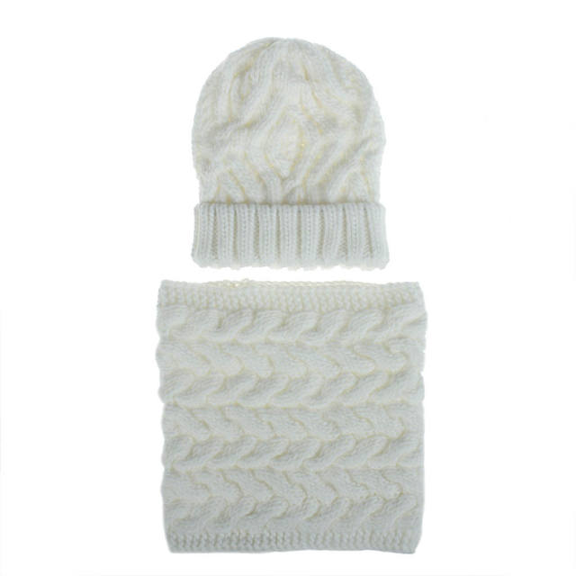 Fashiona knitted beanie cap scarf set