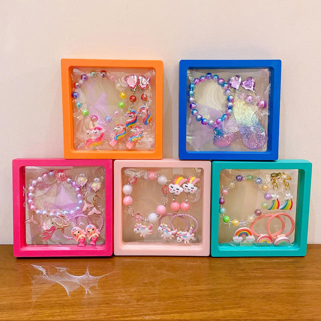 Cute unicorn colorful beaded jewelry bracelet set with display box