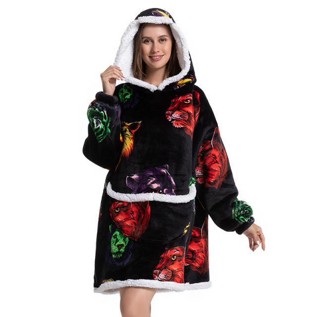 Lengthened and thickened flannel hooded pajamas blanket sweatshirt