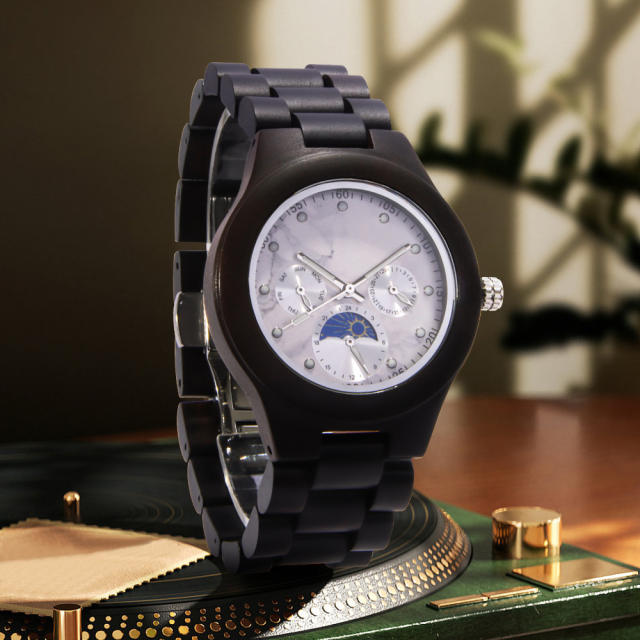 Classic easy match quartz watch wooden watch for men women