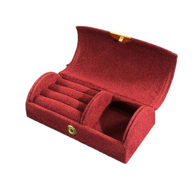 Cute portable velvet jewelry box travel jewelry box