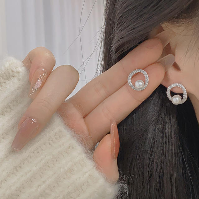 Korean fashion easy match diamond circel pearl studs earrings