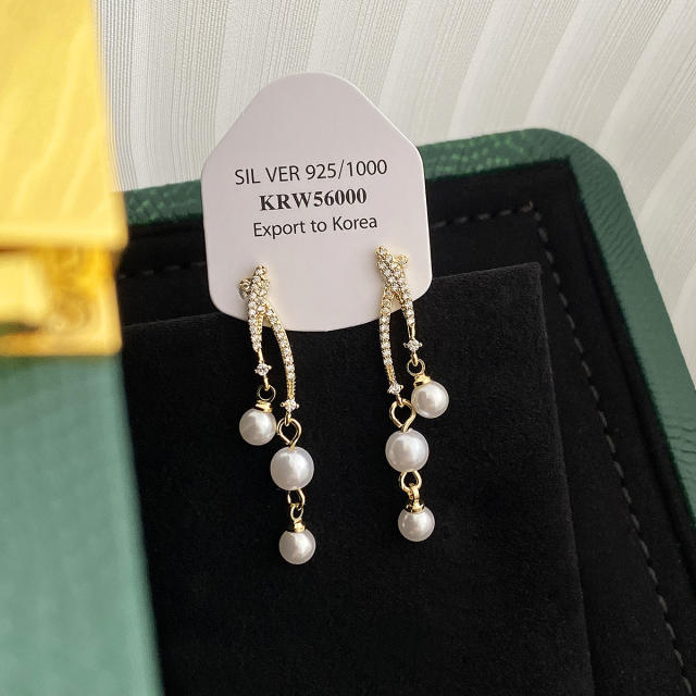 Chic pearl diamond unique earrings