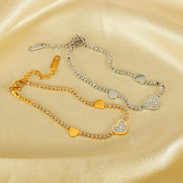 Delicate diamond heart tennis chain stainless steel bracelet