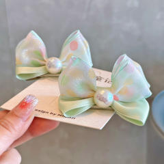 Elegant pearl bead bow hair clips for kids