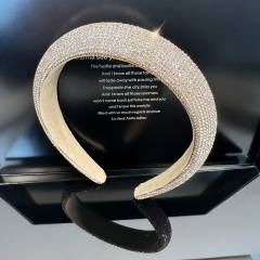 Delicate diamond padded headband for wedding prom