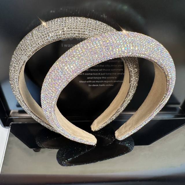 Delicate diamond padded headband for wedding prom