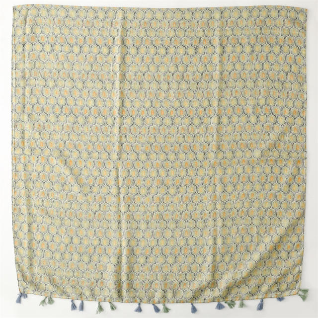 Summer fresh green color geometric pattern fashion scarf