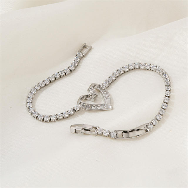 Delicate diamond heart gold plated copper tennis bracelet
