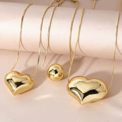 Chunky heart ball bead pendant gold plated copper necklace