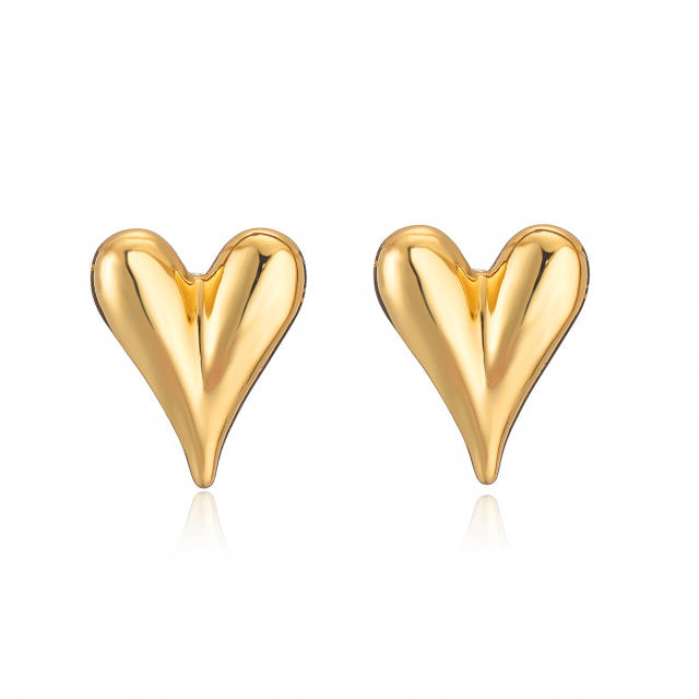 Eleagnt smooth heart gold plated copper earrings