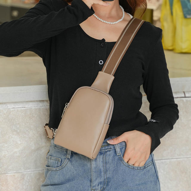 Chic PU leather sling bag crossbody bag for women men