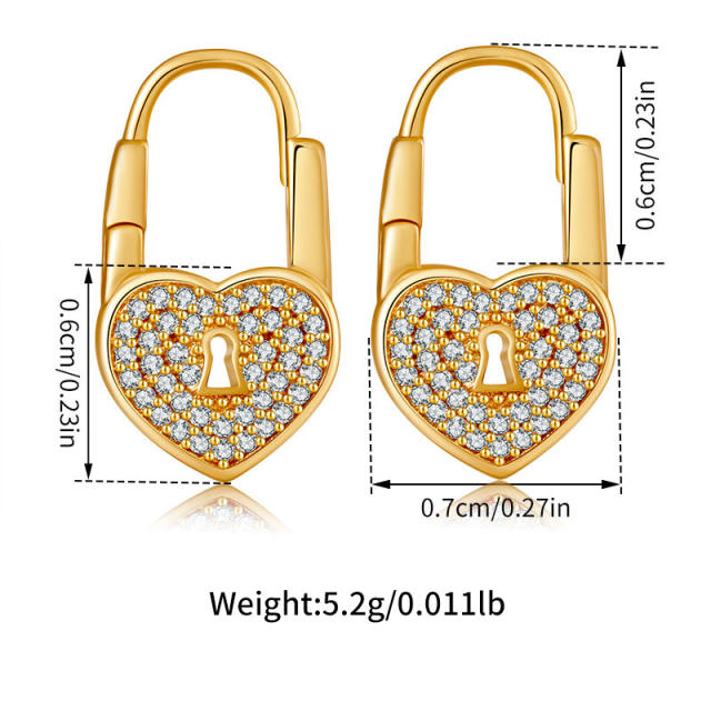 Delicate colorful cubic zircon setting heart bear easy match copper studs earrings collection