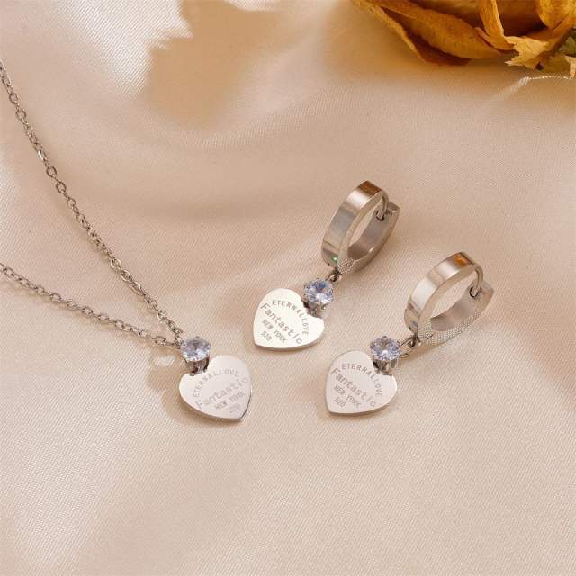 Korean fashion engrave letter heart dainty stainless steel necklace set